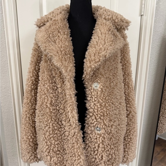 Kensie Jackets & Blazers - Kensie Women's Cozy Tan Reversible Teddy Jacket